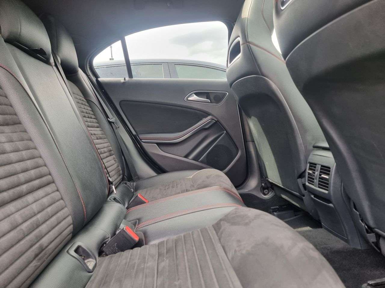 2018 MERCEDES-BENZ A CLASS 2018 MERCEDES-BENZ A CLASS