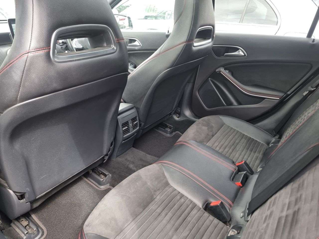 2018 MERCEDES-BENZ A CLASS 2018 MERCEDES-BENZ A CLASS