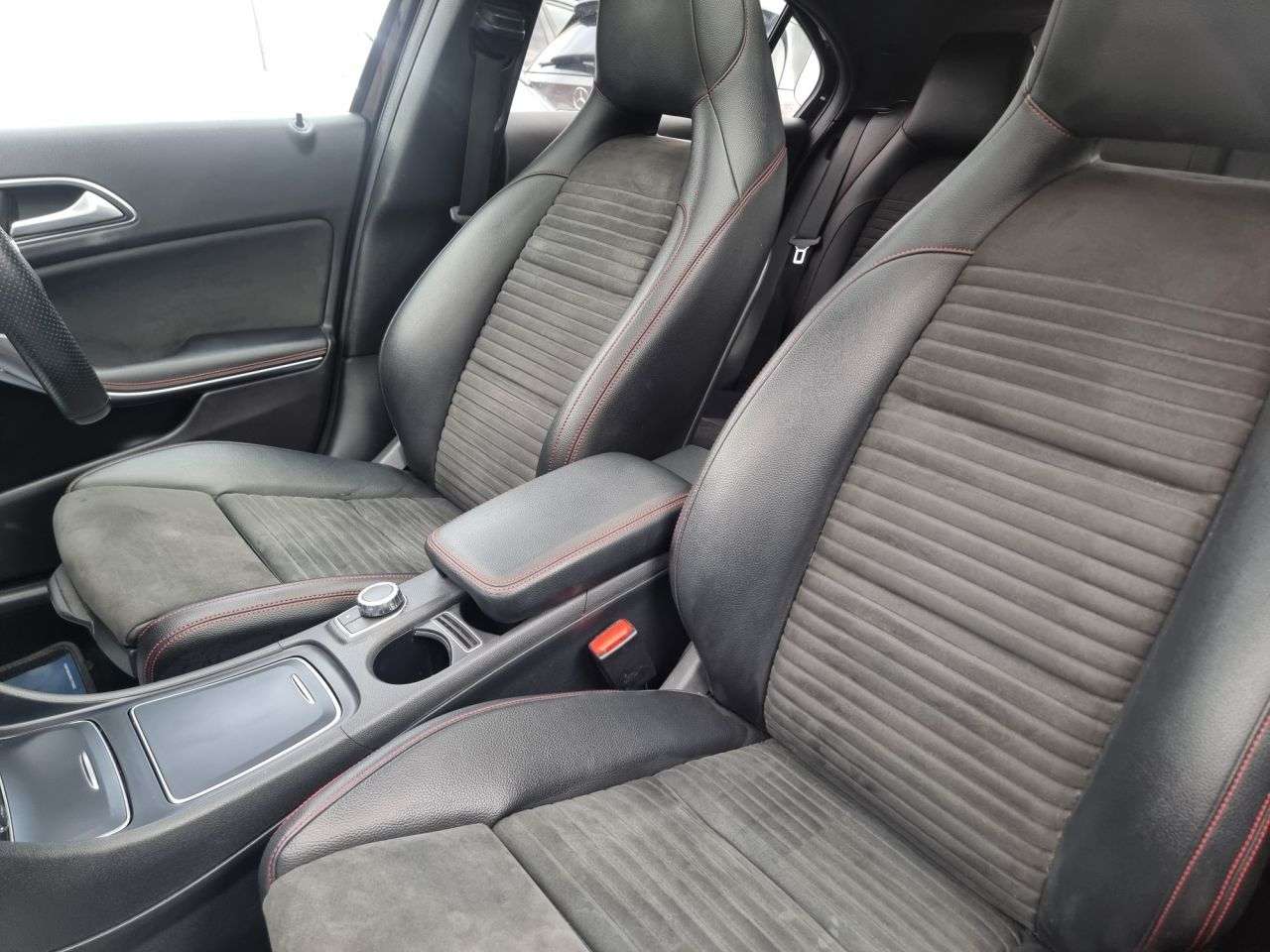 2018 MERCEDES-BENZ A CLASS 2018 MERCEDES-BENZ A CLASS