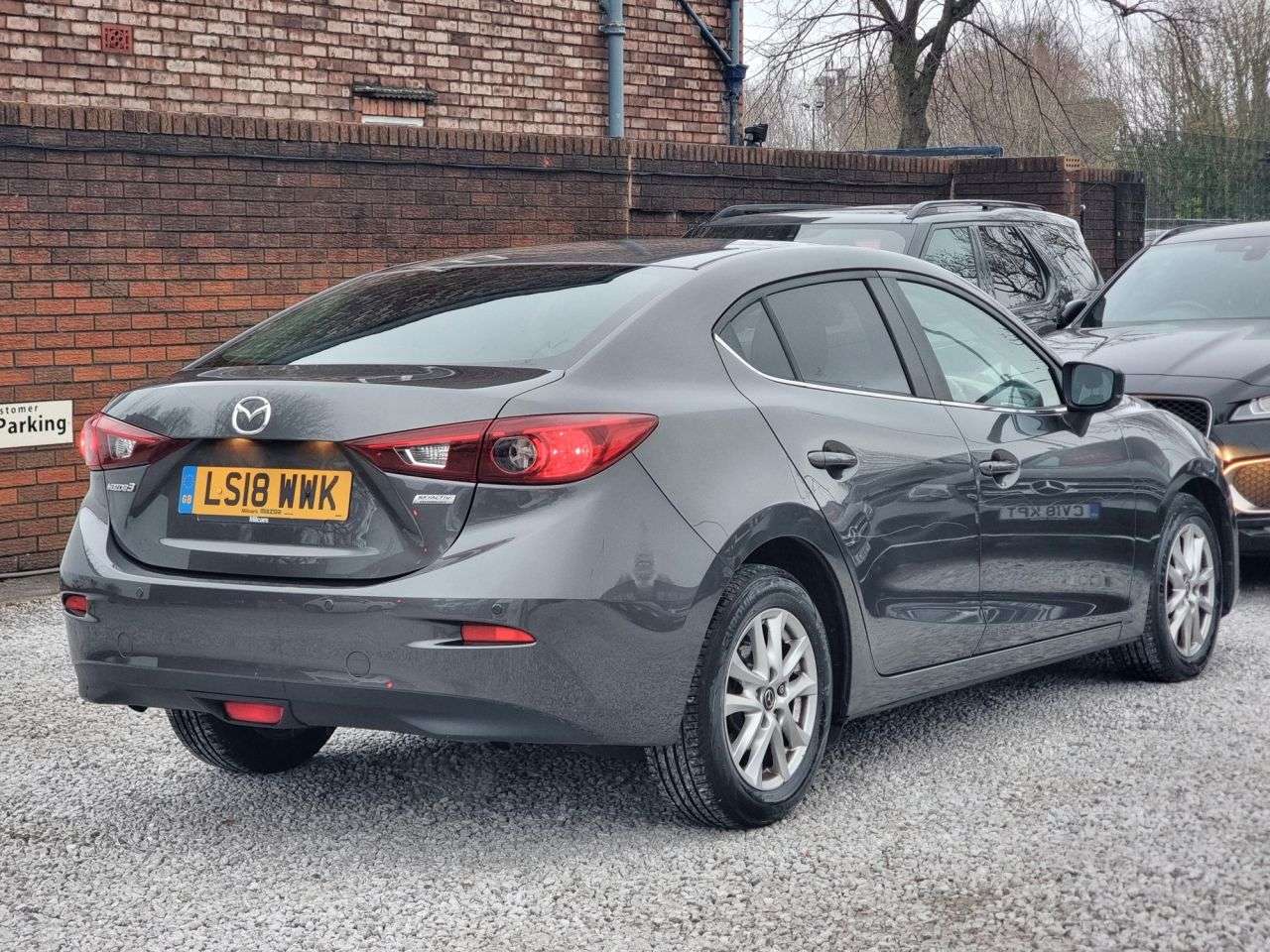 2018 MAZDA MAZDA3 2018 MAZDA MAZDA3