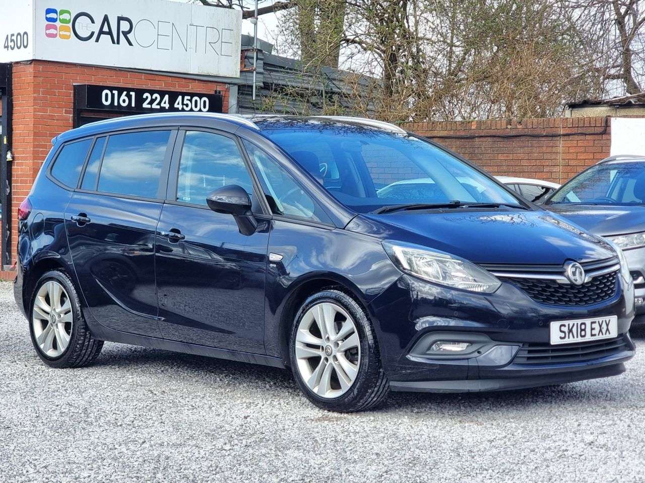 A 2018 VAUXHALL ZAFIRA TOURER 1.4i Turbo SRi Nav MPV 5dr Petrol Manual Euro 6 (140 ps) A 2018 VAUXHALL ZAFIRA TOURER 1.4i Turbo SRi Nav MPV 5dr Petrol Manual Euro 6 (140 ps)