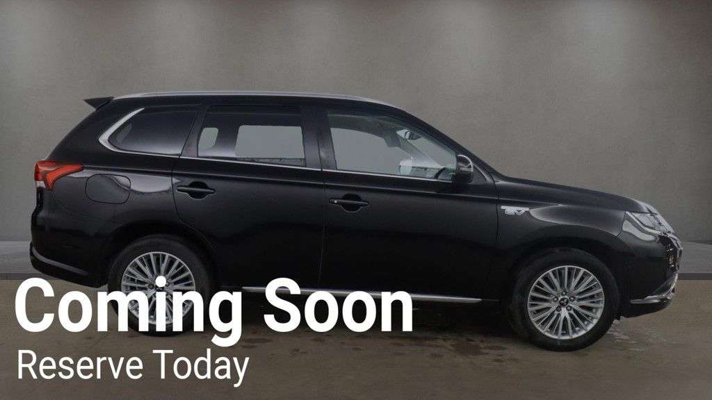 A 2019 MITSUBISHI OUTLANDER 2.4h TwinMotor 13.8kWh Juro SUV 5dr Petrol Plug-in Hybrid CVT 4WD Euro 6 (s A 2019 MITSUBISHI OUTLANDER 2.4h TwinMotor 13.8kWh Juro SUV 5dr Petrol Plug-in Hybrid CVT 4WD Euro 6 (s
