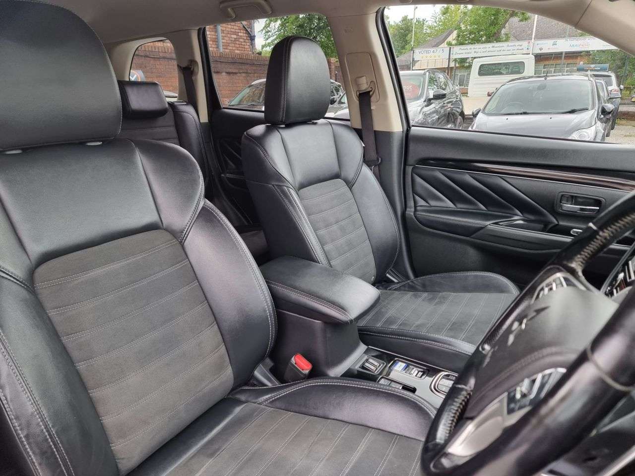 2019 MITSUBISHI OUTLANDER 2019 MITSUBISHI OUTLANDER