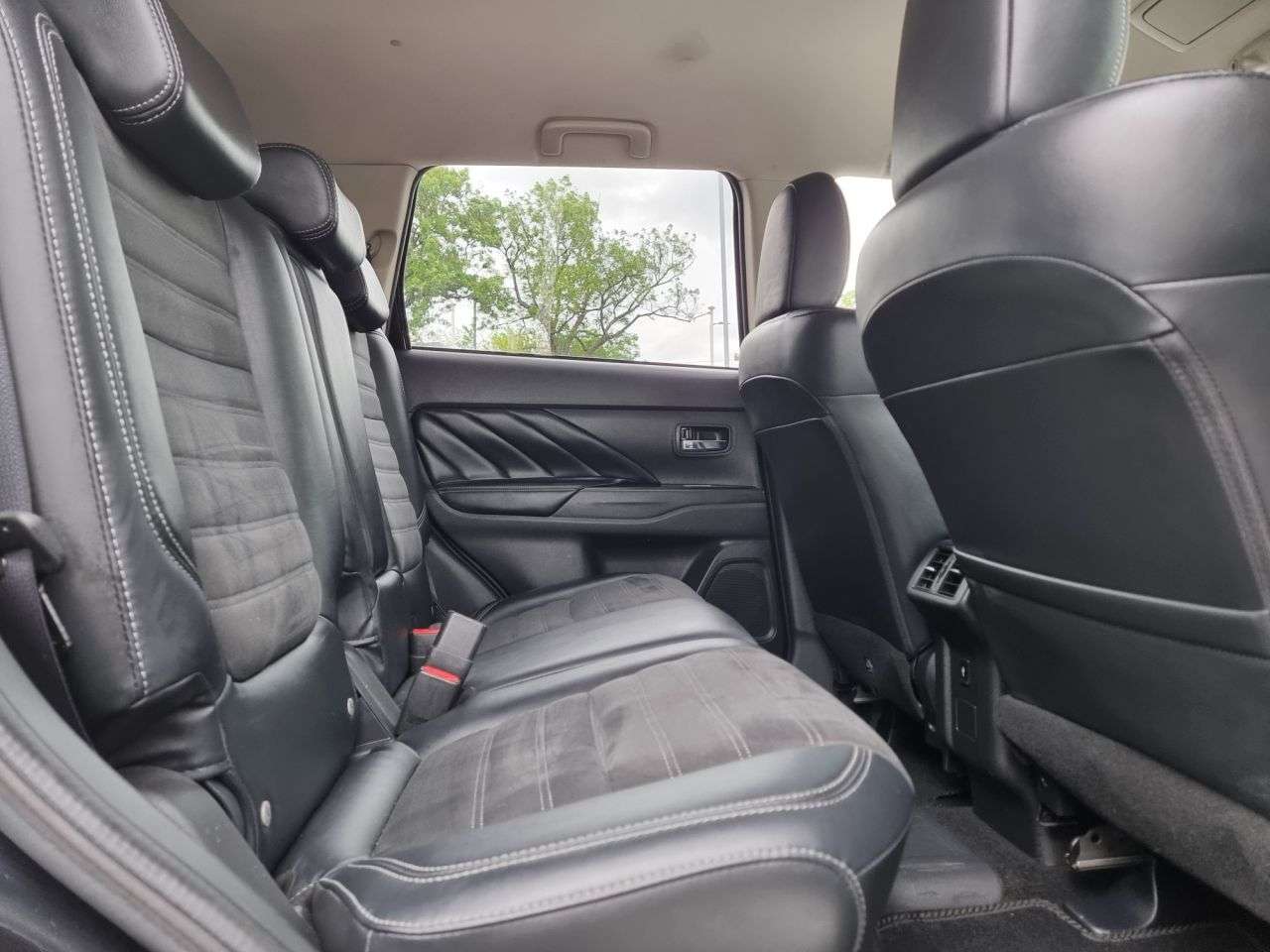 2019 MITSUBISHI OUTLANDER 2019 MITSUBISHI OUTLANDER