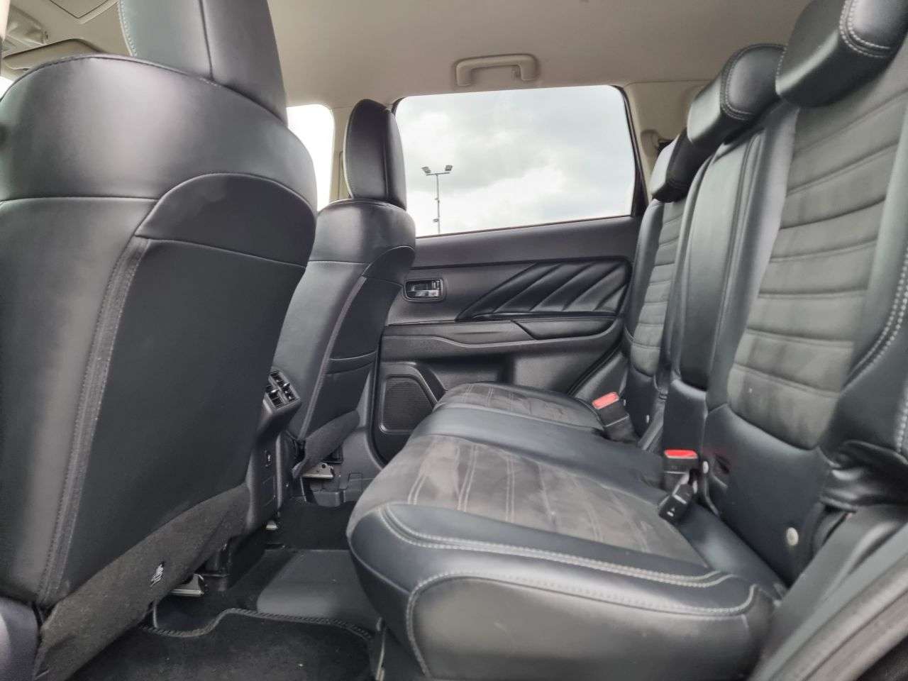 2019 MITSUBISHI OUTLANDER 2019 MITSUBISHI OUTLANDER