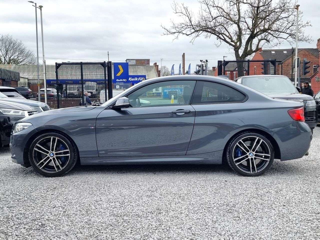 2021 BMW 2 SERIES 2021 BMW 2 SERIES
