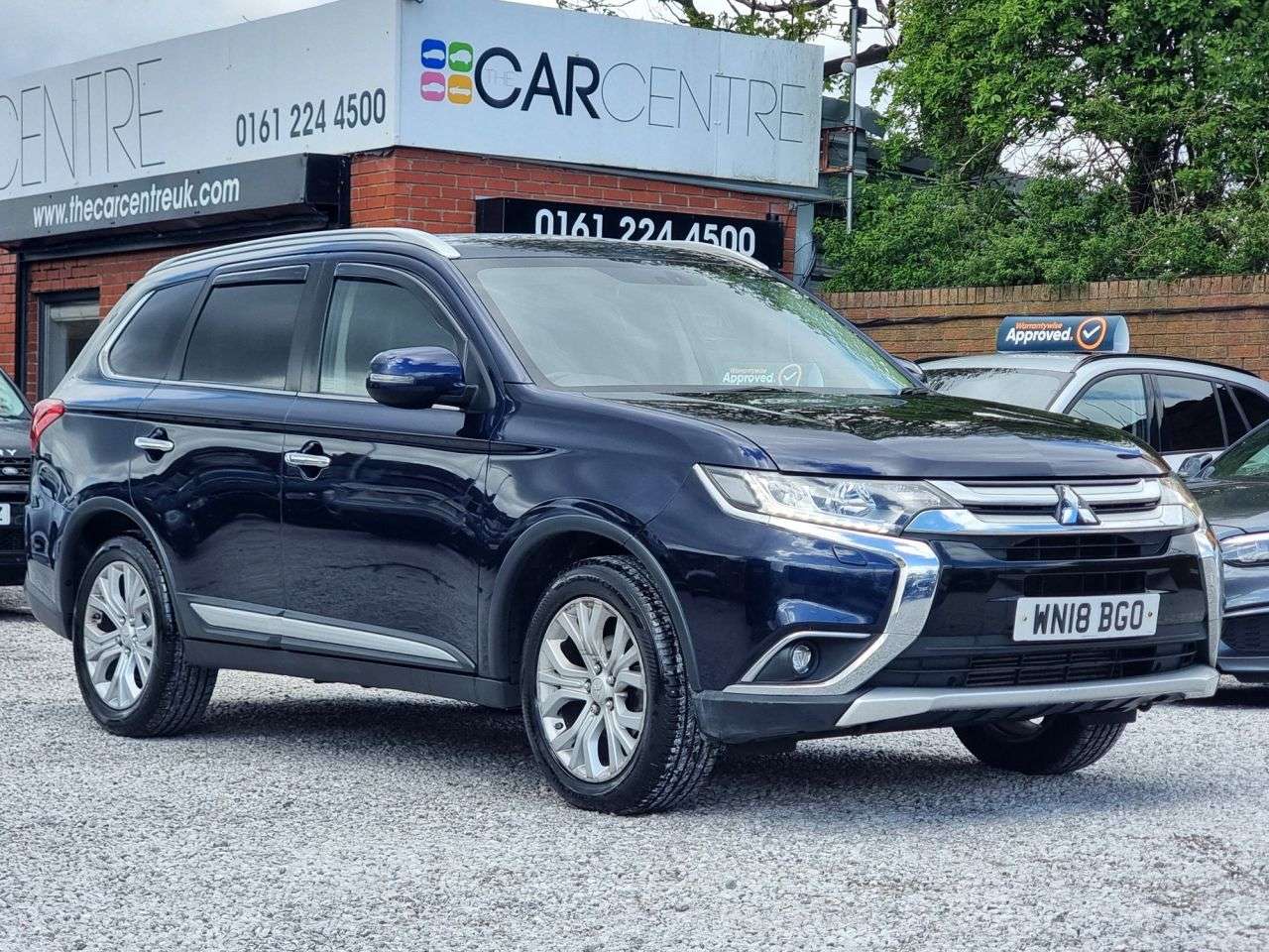 A 2018 MITSUBISHI OUTLANDER 2.2 DI-D 4 SUV 5dr Diesel Manual 4WD Euro 6 (s/s) (147 ps) A 2018 MITSUBISHI OUTLANDER 2.2 DI-D 4 SUV 5dr Diesel Manual 4WD Euro 6 (s/s) (147 ps)