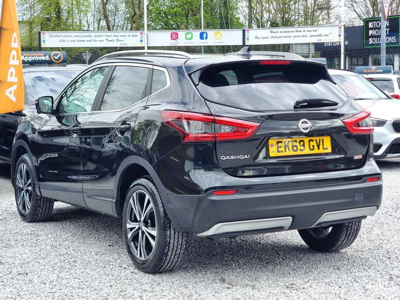 A 2020 NISSAN QASHQAI 1.3 DIG-T N-Connecta SUV 5dr Petrol Manual Euro 6 (s/s) (140 ps) A 2020 NISSAN QASHQAI 1.3 DIG-T N-Connecta SUV 5dr Petrol Manual Euro 6 (s/s) (140 ps)