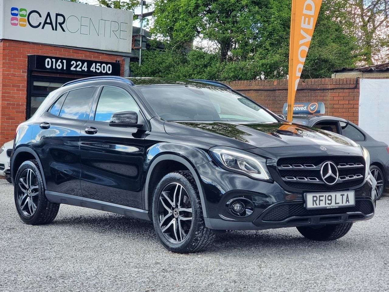 A 2019 MERCEDES-BENZ GLA 1.6 GLA180 Urban Edition SUV 5dr Petrol 7G-DCT Euro 6 (s/s) (122 ps) A 2019 MERCEDES-BENZ GLA 1.6 GLA180 Urban Edition SUV 5dr Petrol 7G-DCT Euro 6 (s/s) (122 ps)