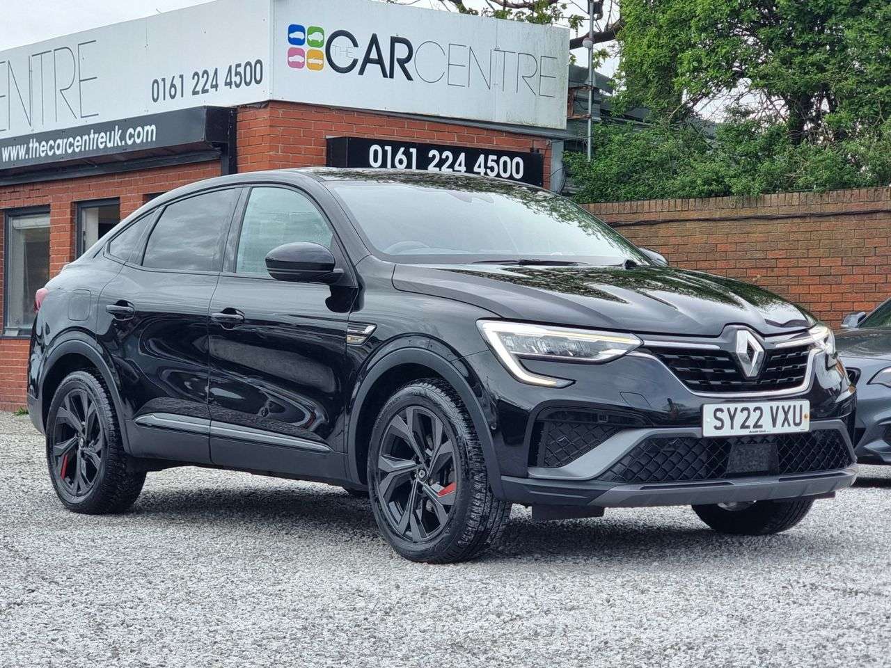 A 2022 RENAULT ARKANA 1.6 E-TECH r.s. line SUV 5dr Petrol Hybrid Auto 2WD Euro 6 (s/s) (145 bhp) A 2022 RENAULT ARKANA 1.6 E-TECH r.s. line SUV 5dr Petrol Hybrid Auto 2WD Euro 6 (s/s) (145 bhp)