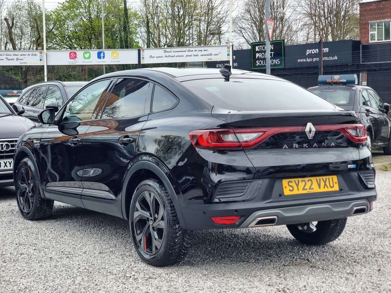 A 2022 RENAULT ARKANA 1.6 E-TECH r.s. line SUV 5dr Petrol Hybrid Auto 2WD Euro 6 (s/s) (145 bhp) A 2022 RENAULT ARKANA 1.6 E-TECH r.s. line SUV 5dr Petrol Hybrid Auto 2WD Euro 6 (s/s) (145 bhp)