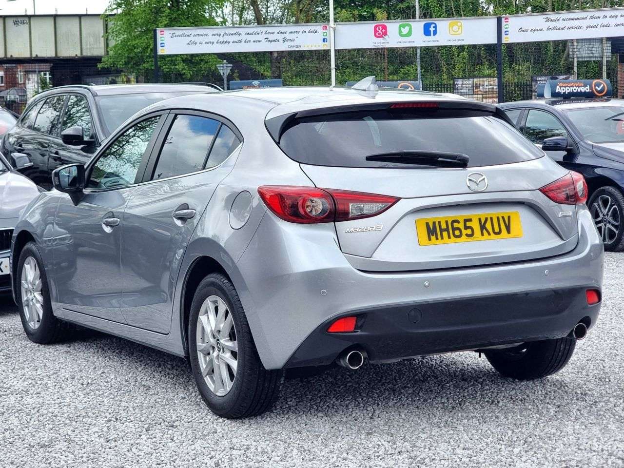 A 2016 MAZDA MAZDA3 2.0 SKYACTIV-G SE-L Hatchback 5dr Petrol Manual Euro 6 (s/s) (121 ps) A 2016 MAZDA MAZDA3 2.0 SKYACTIV-G SE-L Hatchback 5dr Petrol Manual Euro 6 (s/s) (121 ps)