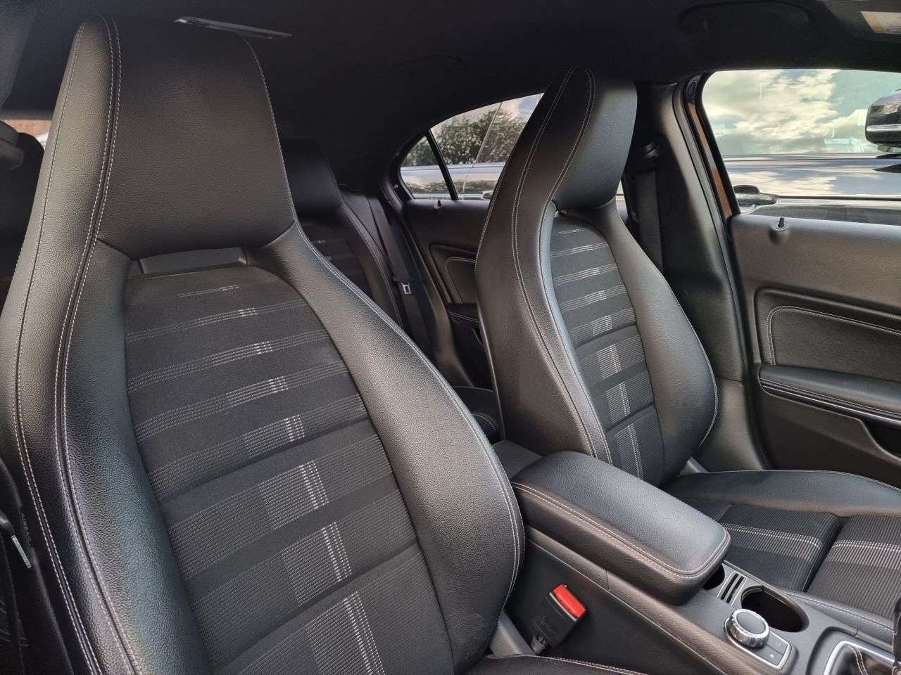 2018 MERCEDES-BENZ A-CLASS 2018 MERCEDES-BENZ A-CLASS