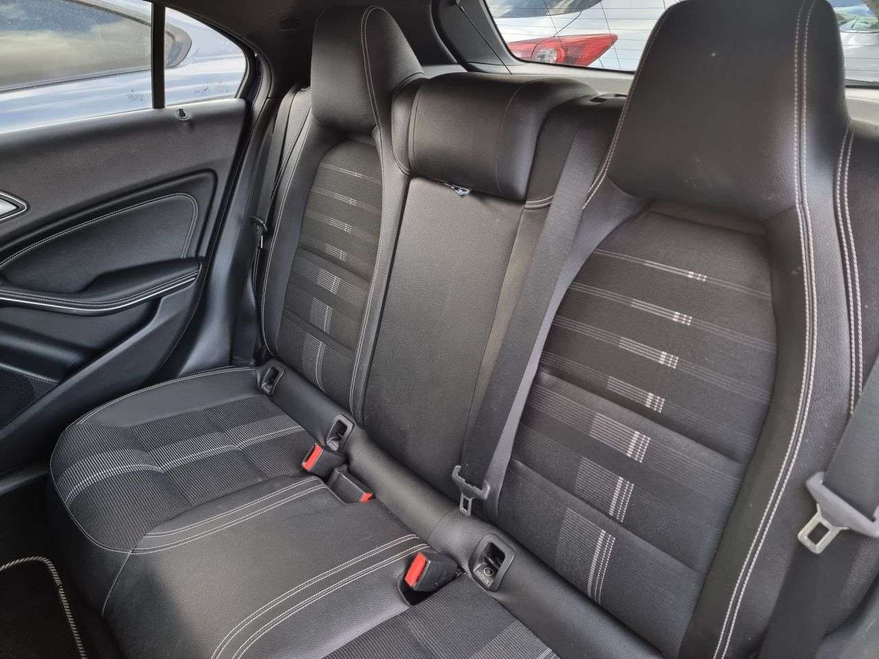 2018 MERCEDES-BENZ A-CLASS 2018 MERCEDES-BENZ A-CLASS