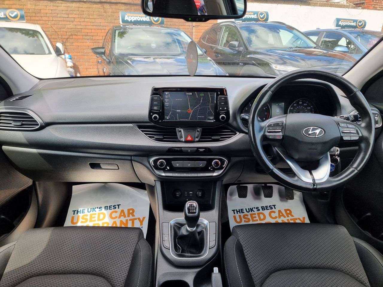 A 2018 HYUNDAI I30 1.0 T-GDi Blue Drive SE Nav Hatchback 5dr Petrol Manual Euro 6 (s/s) (120 p A 2018 HYUNDAI I30 1.0 T-GDi Blue Drive SE Nav Hatchback 5dr Petrol Manual Euro 6 (s/s) (120 p