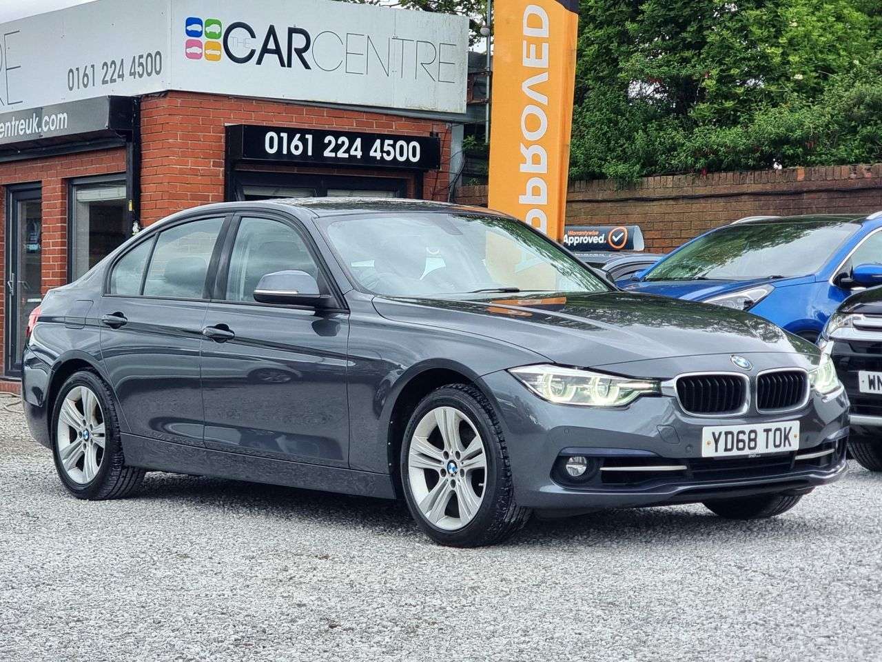 A 2019 BMW 3 SERIES 1.5 318i Sport Saloon 4dr Petrol Manual Euro 6 (s/s) (136 ps) A 2019 BMW 3 SERIES 1.5 318i Sport Saloon 4dr Petrol Manual Euro 6 (s/s) (136 ps)