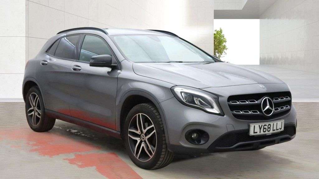 A 2018 MERCEDES-BENZ GLA 1.6 GLA180 Urban Edition SUV 5dr Petrol 7G-DCT Euro 6 (s/s) (122 ps) A 2018 MERCEDES-BENZ GLA 1.6 GLA180 Urban Edition SUV 5dr Petrol 7G-DCT Euro 6 (s/s) (122 ps)