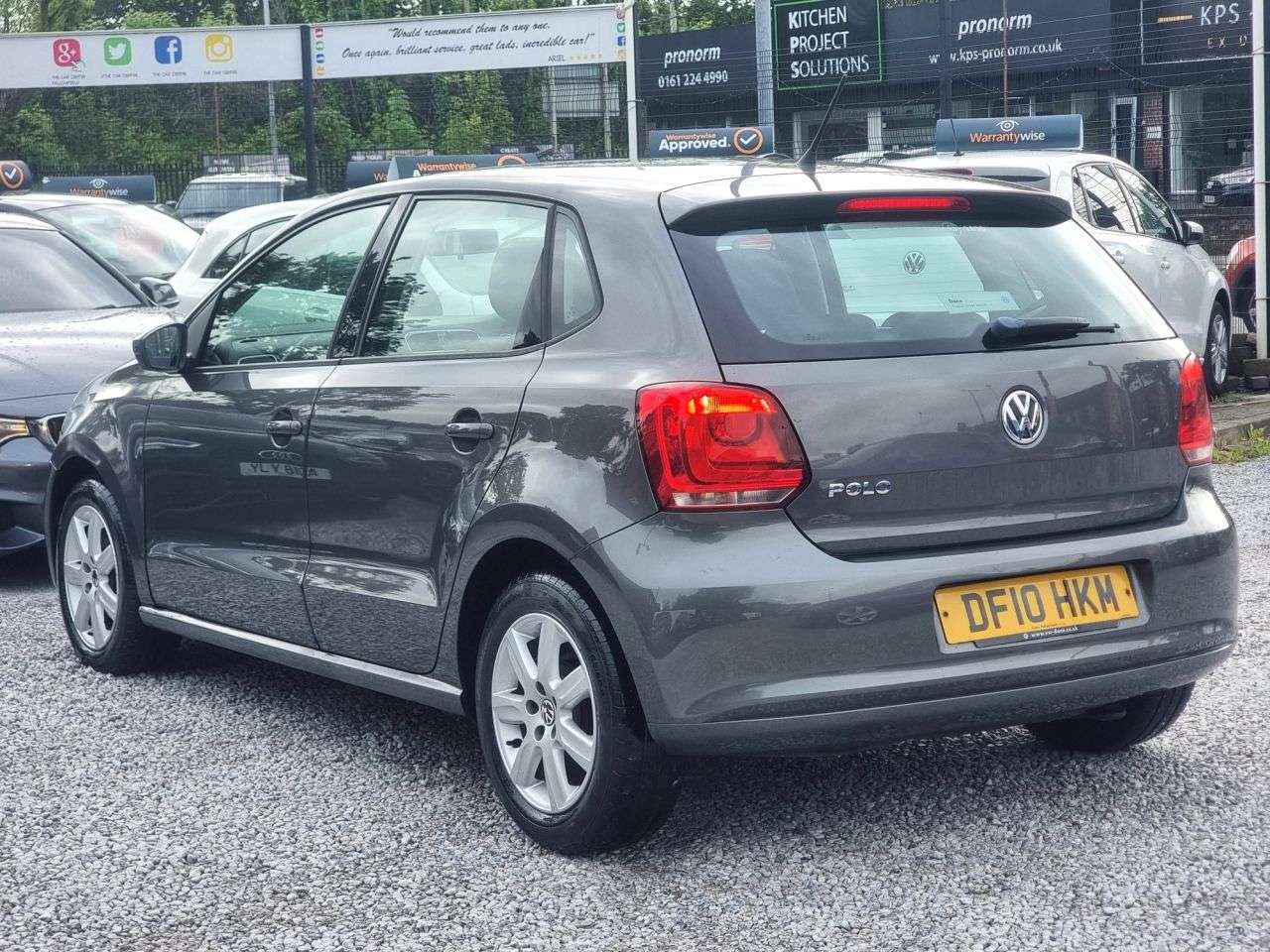 A 2010 VOLKSWAGEN POLO 1.2 SE Hatchback 5dr Petrol Manual Euro 5 (60 ps) A 2010 VOLKSWAGEN POLO 1.2 SE Hatchback 5dr Petrol Manual Euro 5 (60 ps)