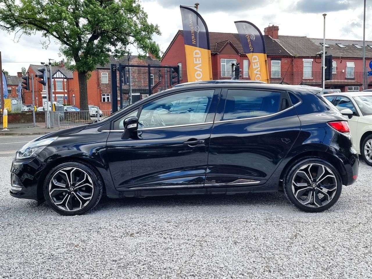 2018 RENAULT CLIO 2018 RENAULT CLIO