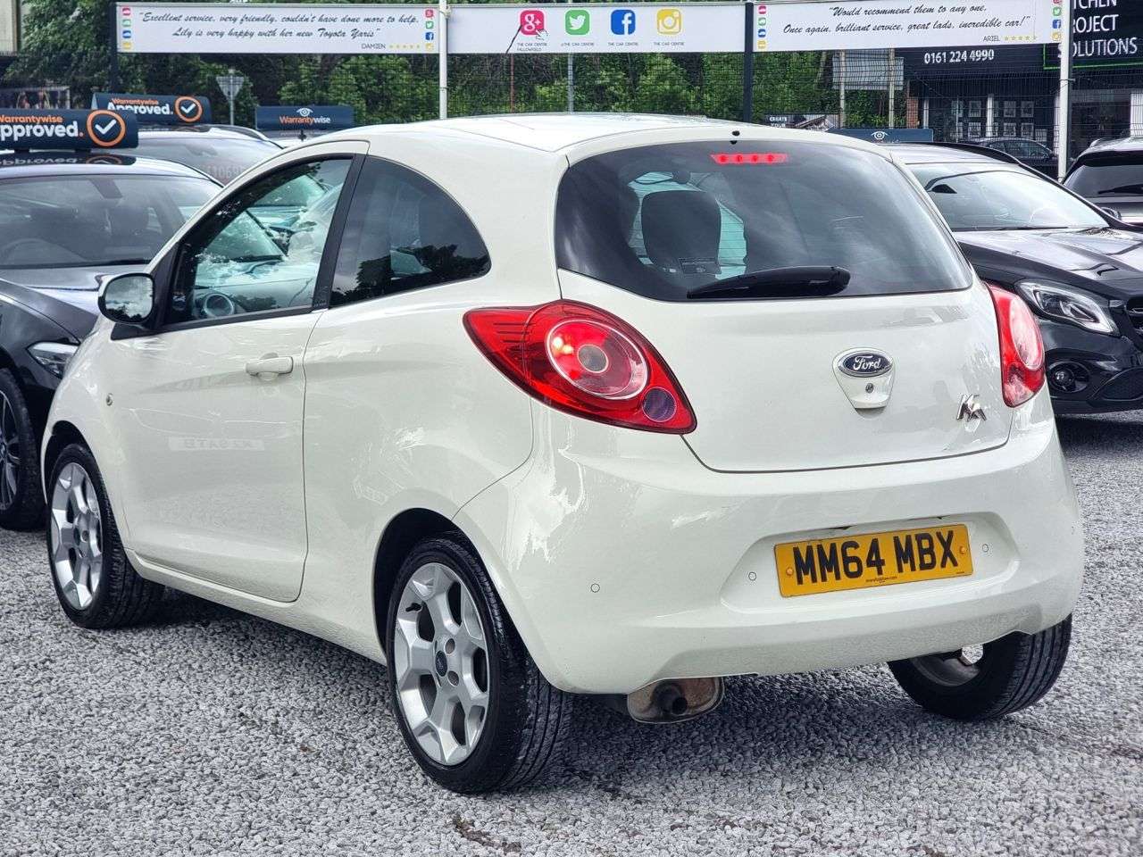 A 2014 FORD KA 1.2 Zetec Hatchback 3dr Petrol Manual Euro 5 (s/s) (69 ps) A 2014 FORD KA 1.2 Zetec Hatchback 3dr Petrol Manual Euro 5 (s/s) (69 ps)