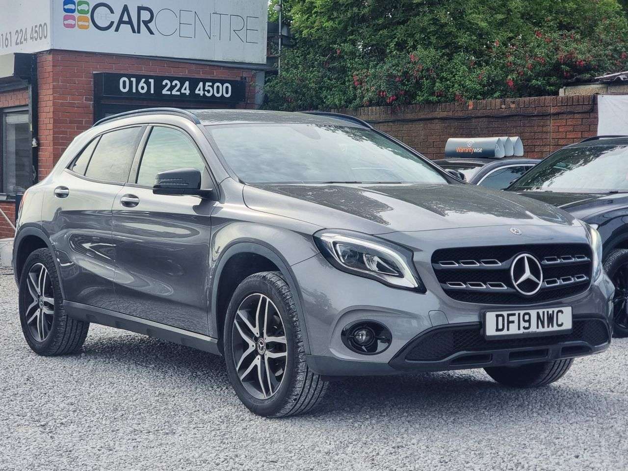 A 2019 MERCEDES-BENZ GLA 1.6 GLA180 Urban Edition SUV 5dr Petrol 7G-DCT Euro 6 (s/s) (122 ps) A 2019 MERCEDES-BENZ GLA 1.6 GLA180 Urban Edition SUV 5dr Petrol 7G-DCT Euro 6 (s/s) (122 ps)
