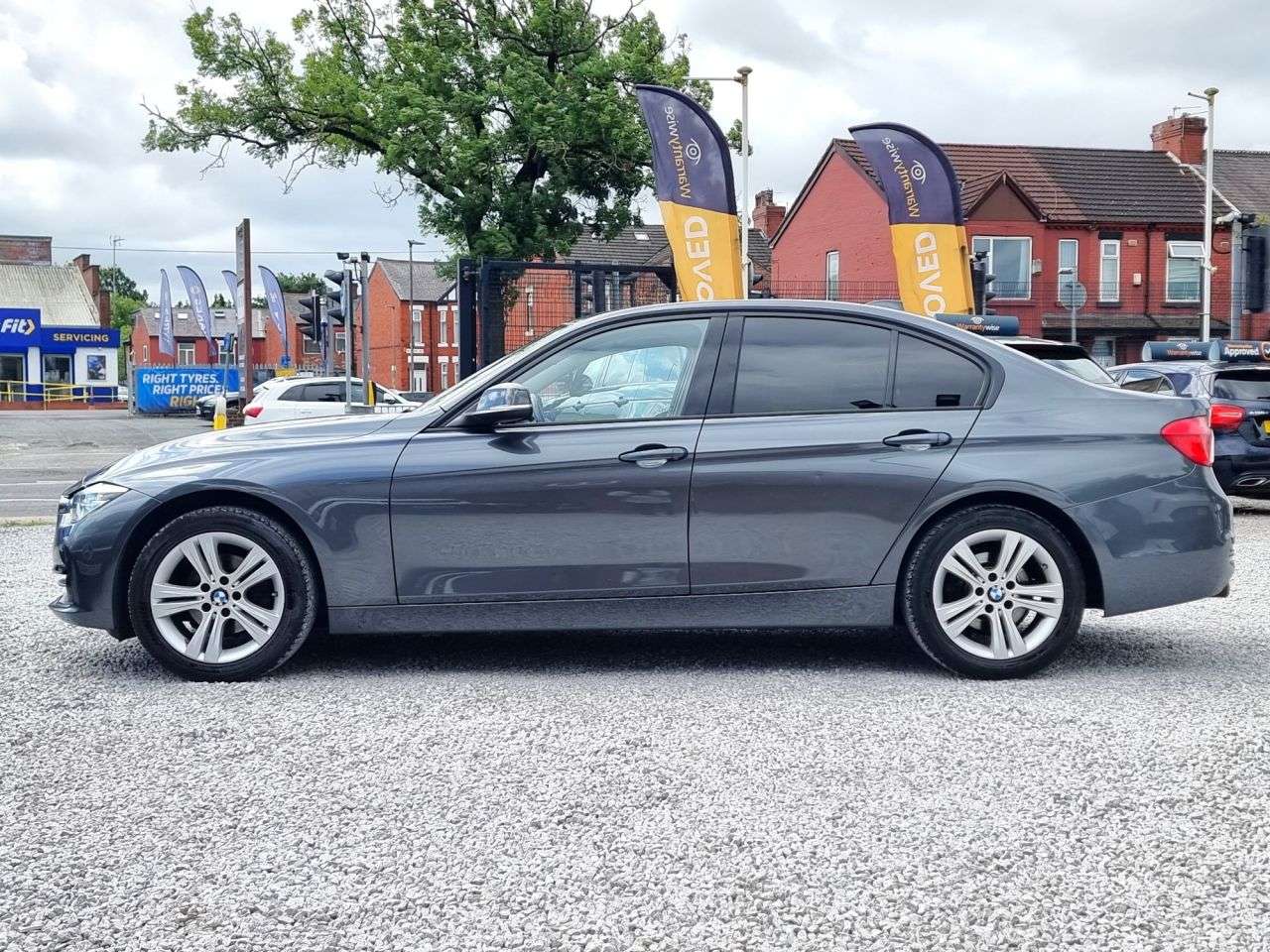 A 2018 BMW 3 SERIES 318I SPORT A 2018 BMW 3 SERIES 318I SPORT