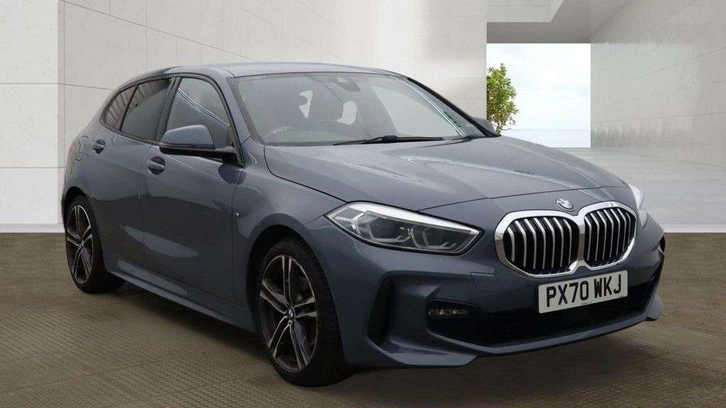 A 2020 BMW 1 SERIES 1.5 118i M Sport Hatchback 5dr Petrol DCT Euro 6 (s/s) (140 ps) A 2020 BMW 1 SERIES 1.5 118i M Sport Hatchback 5dr Petrol DCT Euro 6 (s/s) (140 ps)
