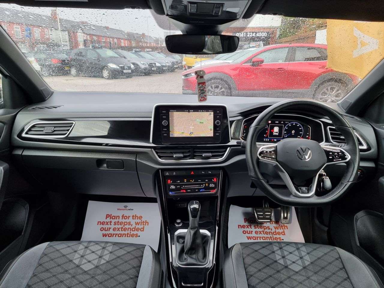 A 2022 VOLKSWAGEN T-ROC 1.5 TSI R-Line SUV 5dr Petrol DSG Euro 6 (s/s) (150 ps) A 2022 VOLKSWAGEN T-ROC 1.5 TSI R-Line SUV 5dr Petrol DSG Euro 6 (s/s) (150 ps)