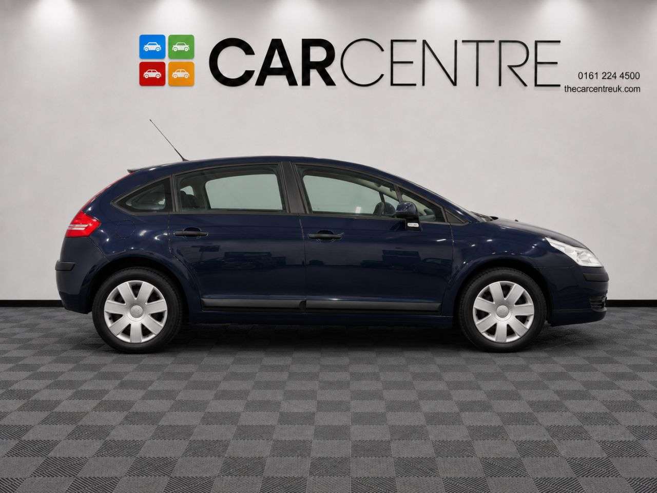 A 2007 CITROEN C4 1.6i 16V SX Hatchback 5dr Petrol Automatic (180 g/km, 110 bhp) A 2007 CITROEN C4 1.6i 16V SX Hatchback 5dr Petrol Automatic (180 g/km, 110 bhp)