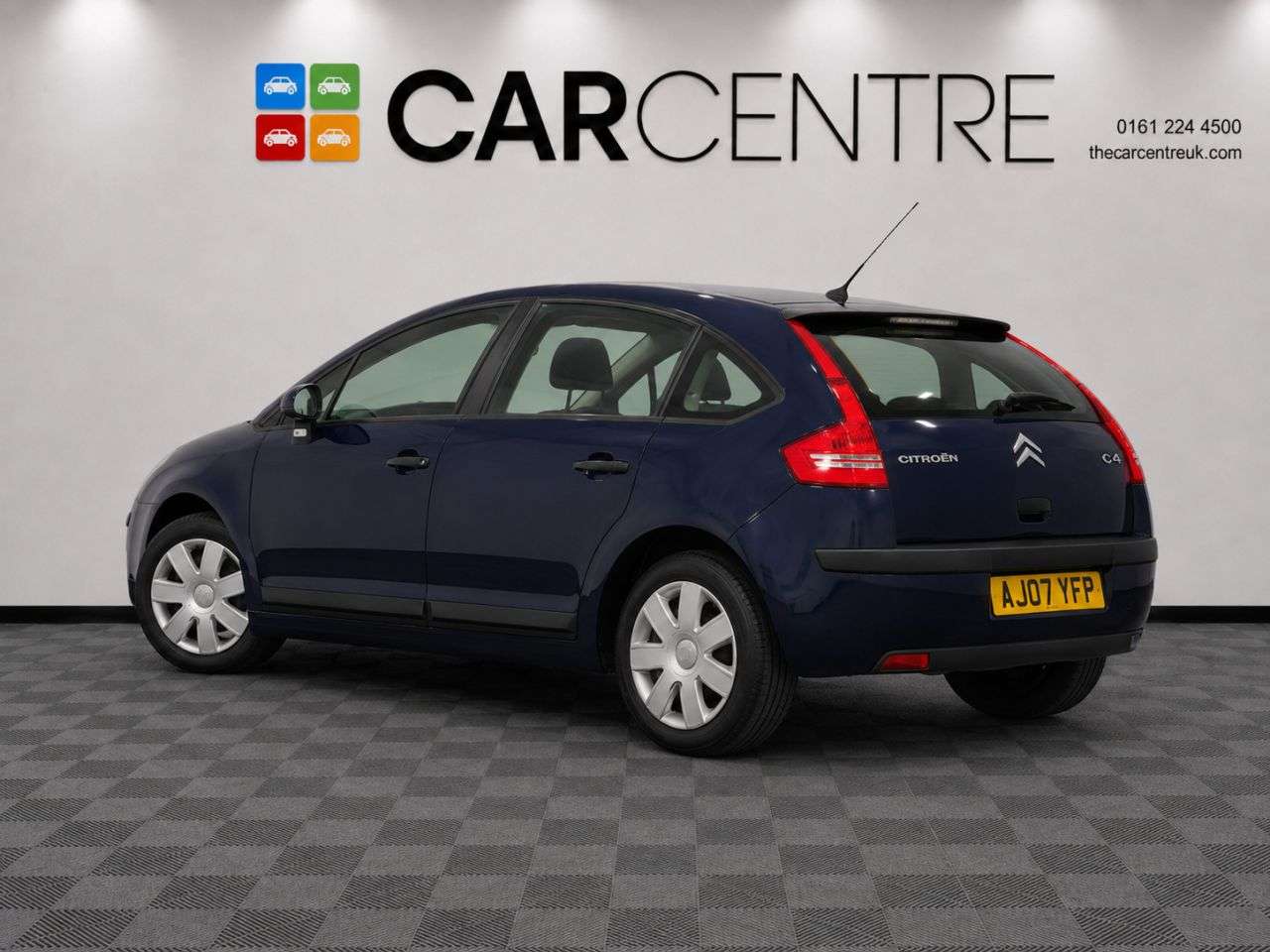 A 2007 CITROEN C4 1.6i 16V SX Hatchback 5dr Petrol Automatic (180 g/km, 110 bhp) A 2007 CITROEN C4 1.6i 16V SX Hatchback 5dr Petrol Automatic (180 g/km, 110 bhp)
