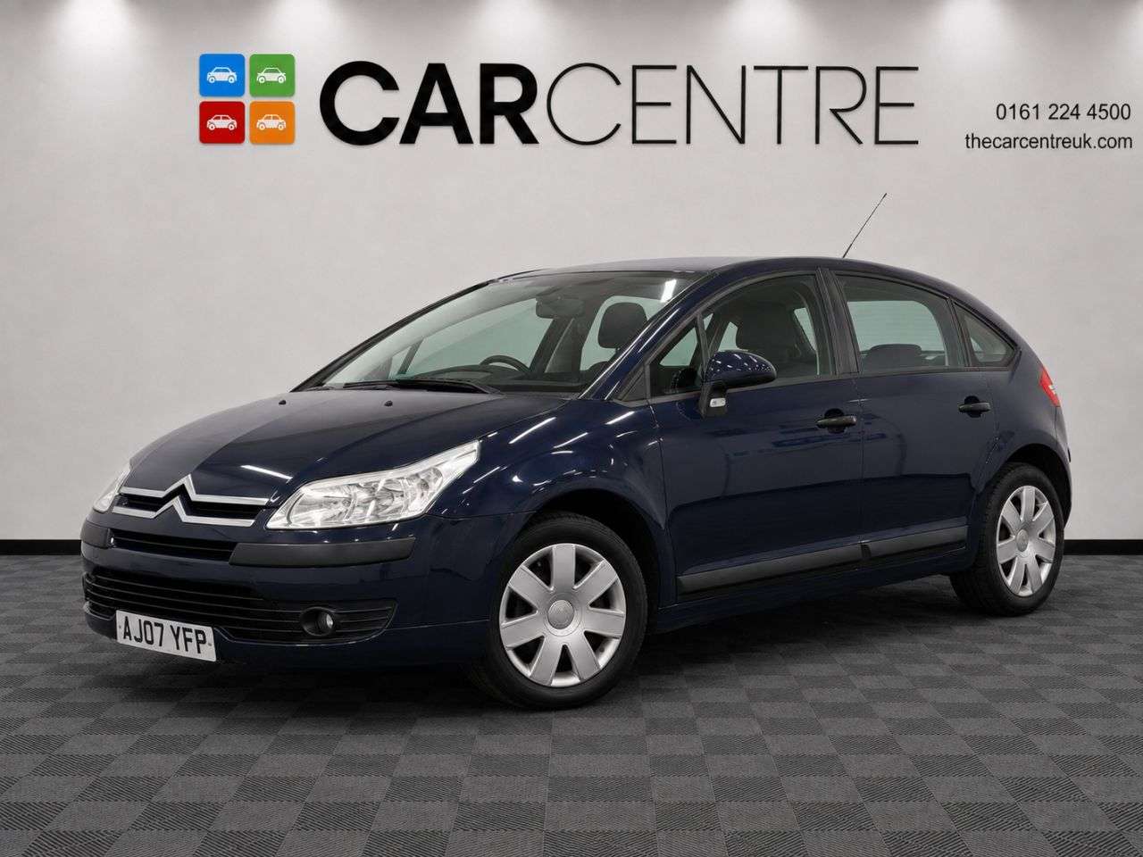 A 2007 CITROEN C4 1.6i 16V SX Hatchback 5dr Petrol Automatic (180 g/km, 110 bhp) A 2007 CITROEN C4 1.6i 16V SX Hatchback 5dr Petrol Automatic (180 g/km, 110 bhp)