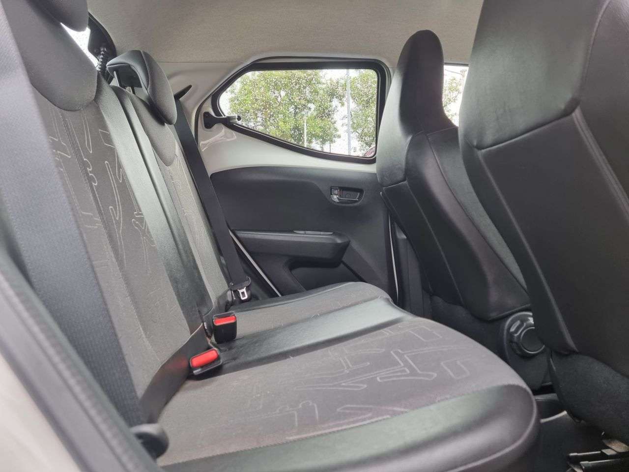 2014 TOYOTA AYGO 2014 TOYOTA AYGO