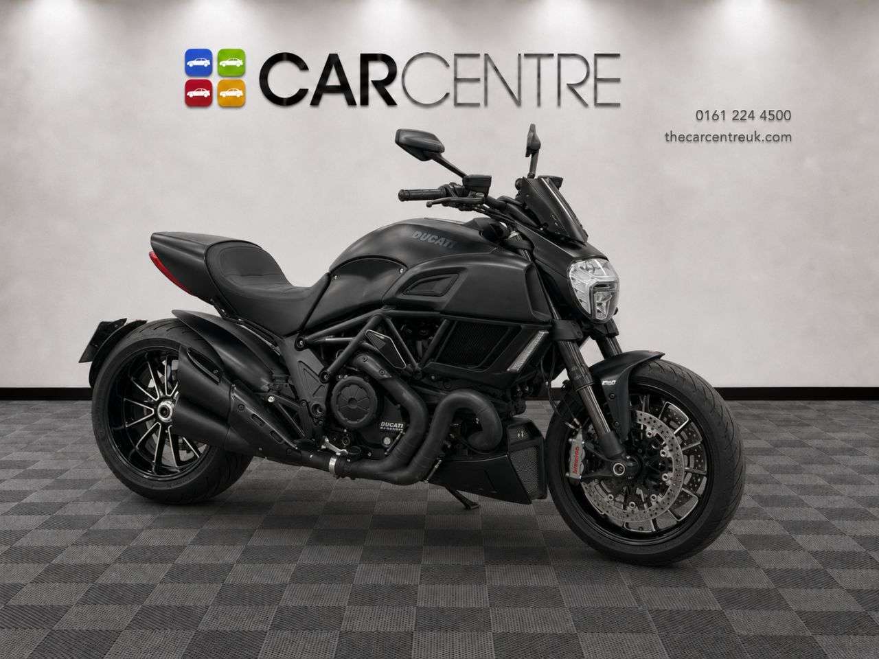 A 2017 DUCATI DIAVEL 1198 Custom Cruiser Petrol Manual Euro 4 (152 ps) A 2017 DUCATI DIAVEL 1198 Custom Cruiser Petrol Manual Euro 4 (152 ps)