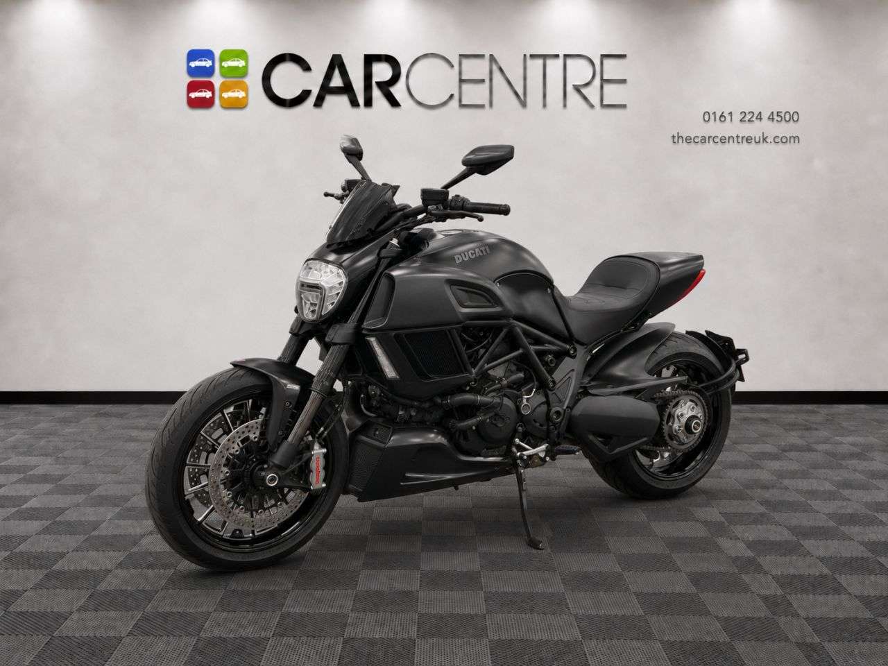 A 2017 DUCATI DIAVEL 1198 Custom Cruiser Petrol Manual Euro 4 (152 ps) A 2017 DUCATI DIAVEL 1198 Custom Cruiser Petrol Manual Euro 4 (152 ps)