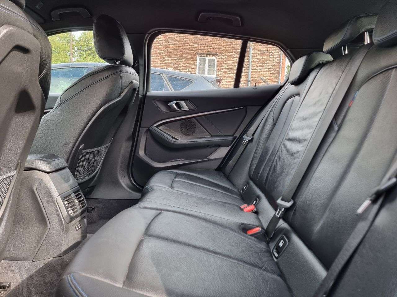2021 BMW 1 SERIES 2021 BMW 1 SERIES