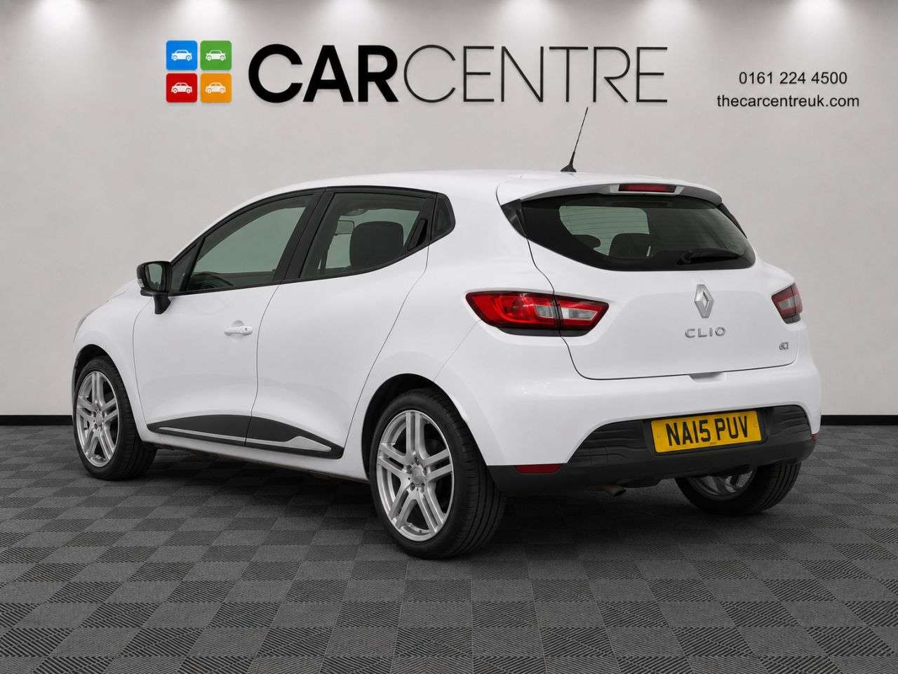 A 2015 RENAULT CLIO 1.5 dCi Dynamique MediaNav Hatchback 5dr Diesel EDC Euro 5 (90 ps) A 2015 RENAULT CLIO 1.5 dCi Dynamique MediaNav Hatchback 5dr Diesel EDC Euro 5 (90 ps)