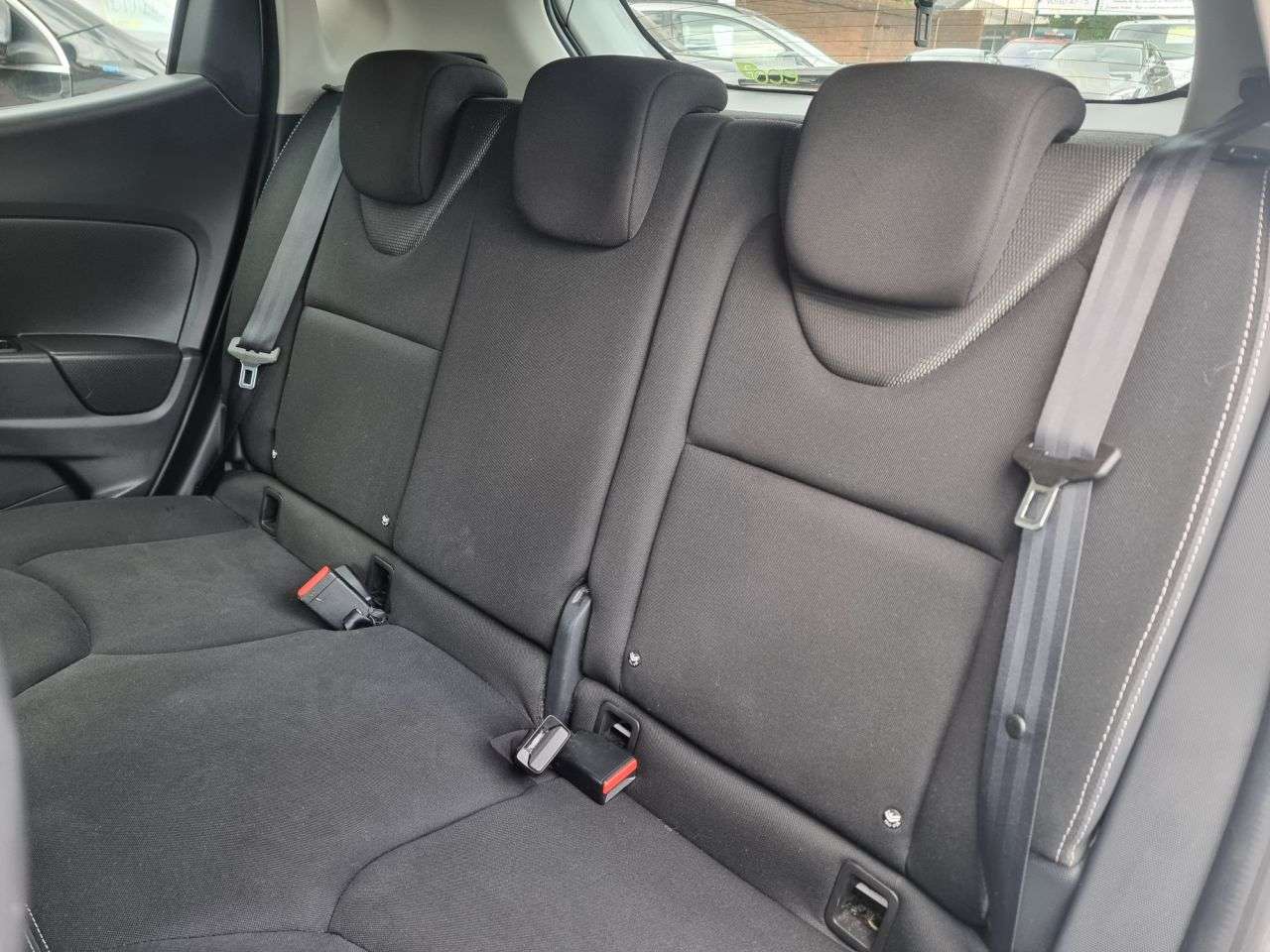 2015 RENAULT CLIO 2015 RENAULT CLIO