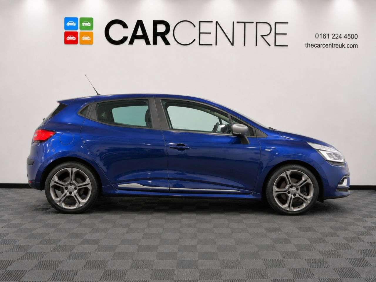 A 2019 RENAULT CLIO 0.9 TCe GT Line Hatchback 5dr Petrol Manual Euro 6 (s/s) (90 ps) A 2019 RENAULT CLIO 0.9 TCe GT Line Hatchback 5dr Petrol Manual Euro 6 (s/s) (90 ps)