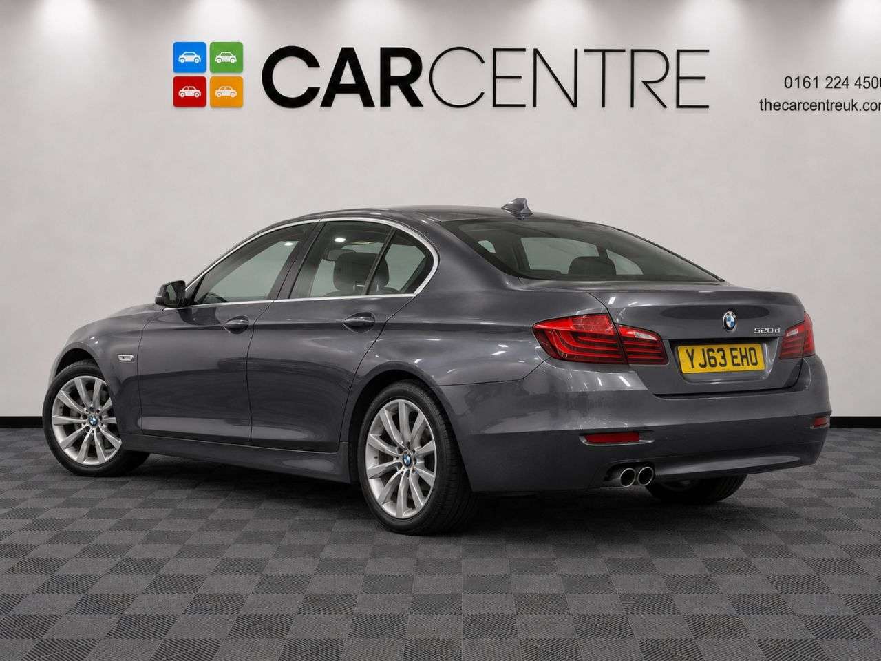A 2013 BMW 5 SERIES 520D SE A 2013 BMW 5 SERIES 520D SE
