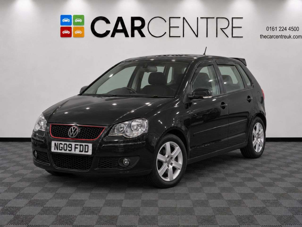 A 2009 VOLKSWAGEN POLO 1.2 Match Hatchback 5dr Petrol Manual (138 g/km, 60 bhp) A 2009 VOLKSWAGEN POLO 1.2 Match Hatchback 5dr Petrol Manual (138 g/km, 60 bhp)