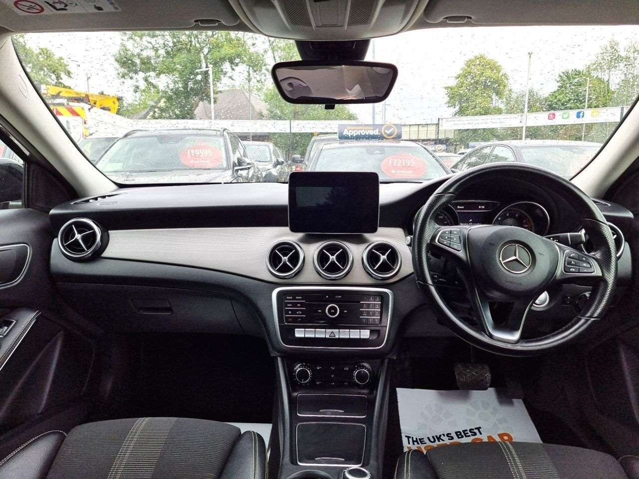 A 2019 MERCEDES GLA-CLASS GLA 180 URBAN EDITION A 2019 MERCEDES GLA-CLASS GLA 180 URBAN EDITION