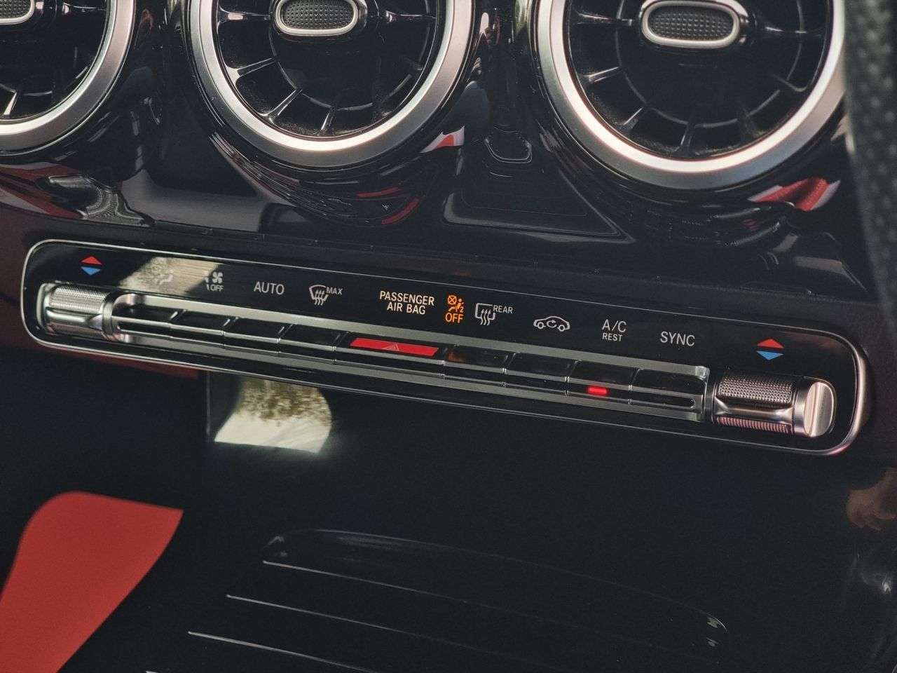 2019 MERCEDES-BENZ A CLASS 2019 MERCEDES-BENZ A CLASS