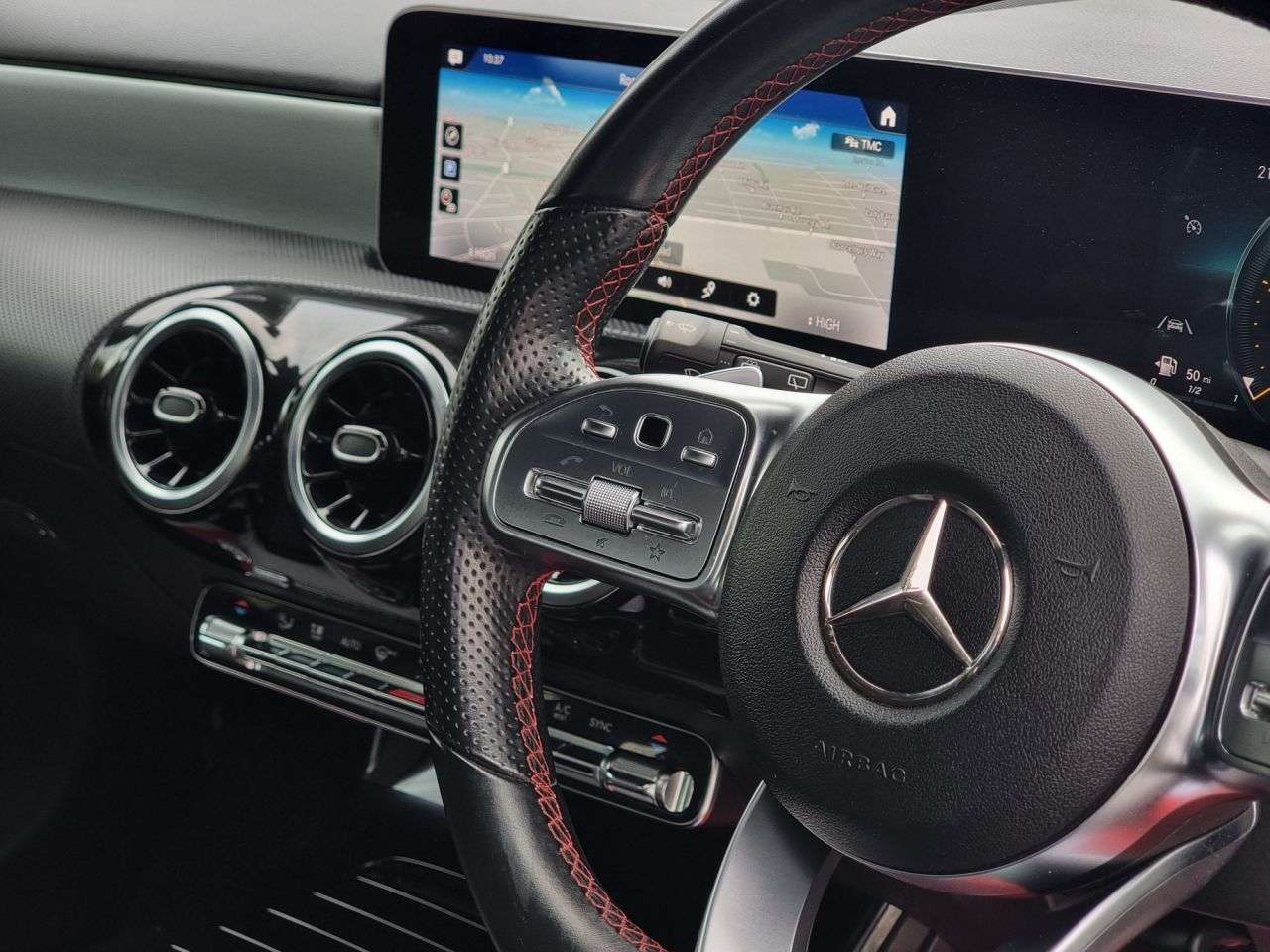 2019 MERCEDES-BENZ A CLASS 2019 MERCEDES-BENZ A CLASS