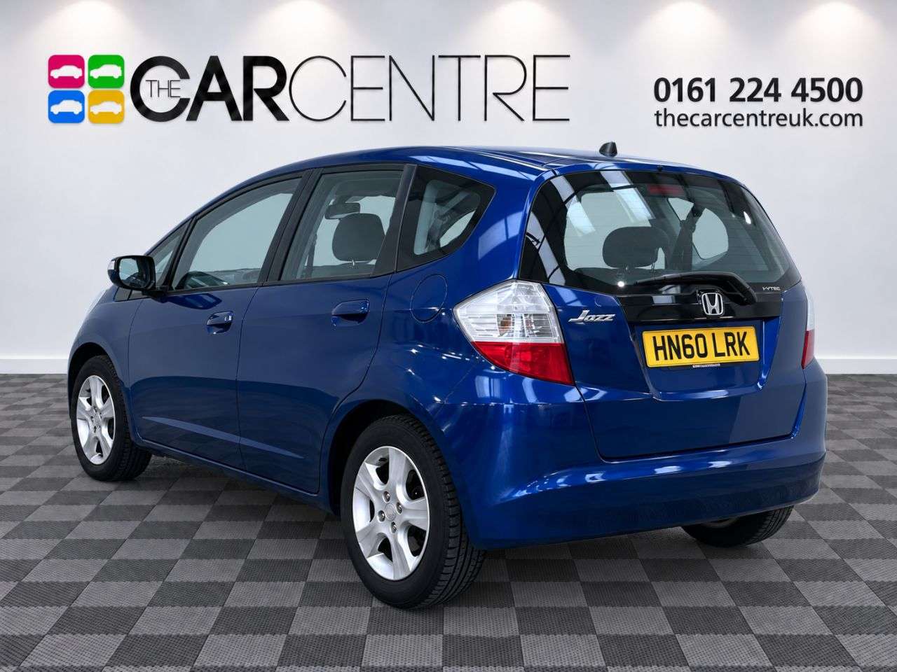 A 2010 HONDA JAZZ 1.4 i-VTEC ES Hatchback 5dr Petrol i SHIFT Euro 5 (99 ps) A 2010 HONDA JAZZ 1.4 i-VTEC ES Hatchback 5dr Petrol i SHIFT Euro 5 (99 ps)