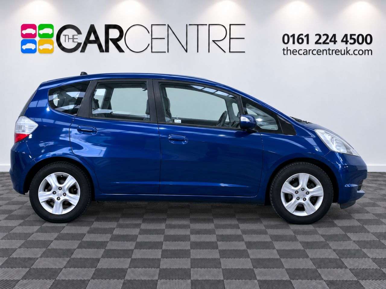 A 2010 HONDA JAZZ 1.4 i-VTEC ES Hatchback 5dr Petrol i SHIFT Euro 5 (99 ps) A 2010 HONDA JAZZ 1.4 i-VTEC ES Hatchback 5dr Petrol i SHIFT Euro 5 (99 ps)