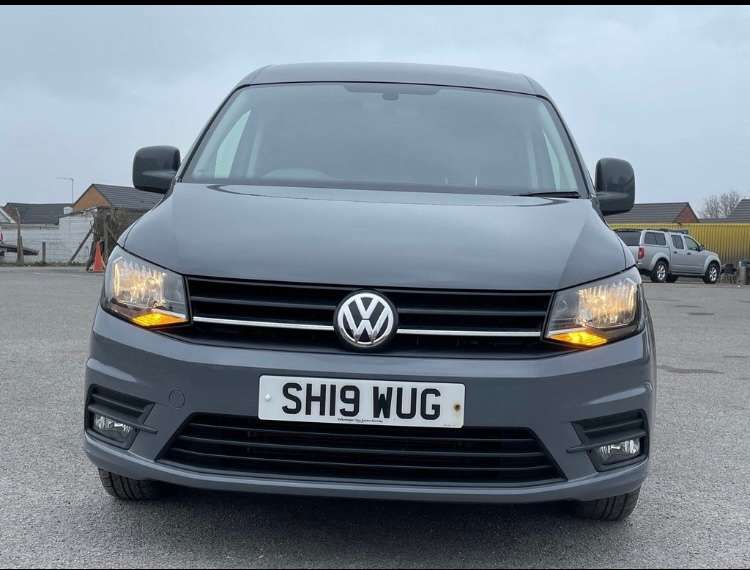 A 2019 VOLKSWAGEN CADDY C20 TDI HIGHLINE A 2019 VOLKSWAGEN CADDY C20 TDI HIGHLINE