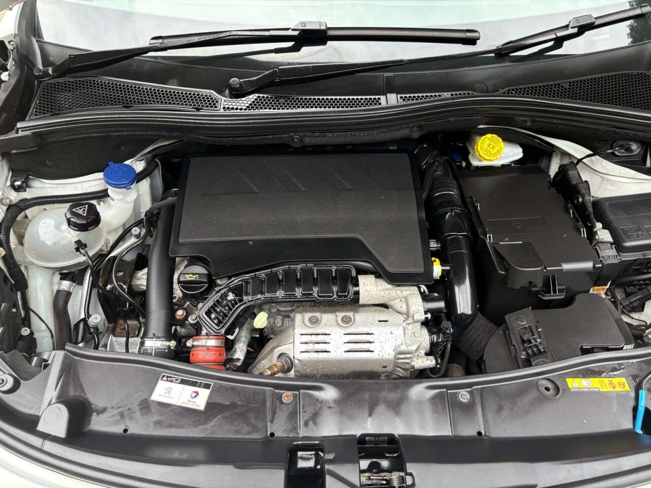 2019 PEUGEOT 2008 2019 PEUGEOT 2008