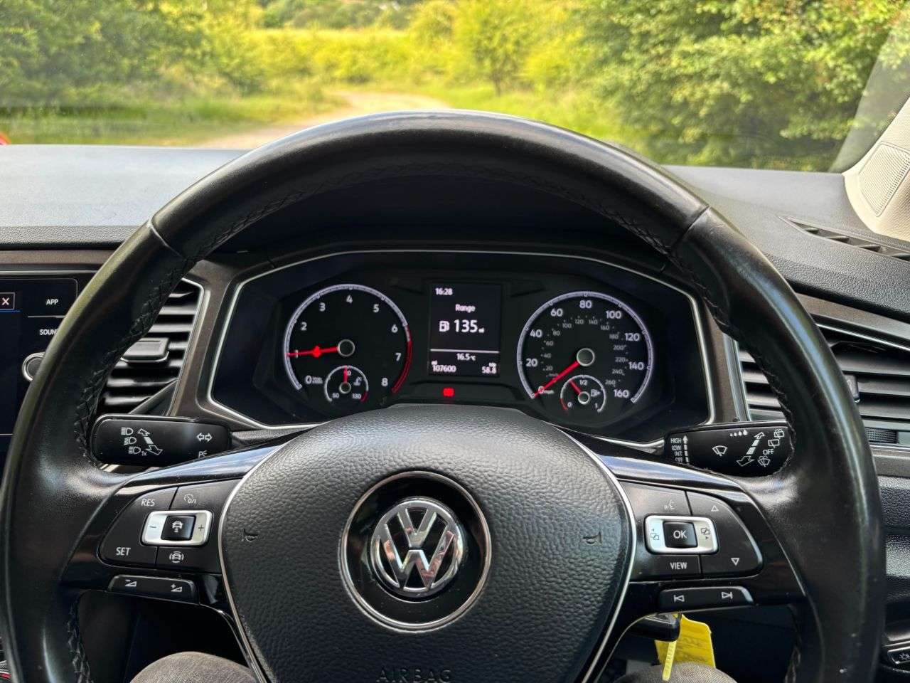 2019 VOLKSWAGEN T-ROC 2019 VOLKSWAGEN T-ROC