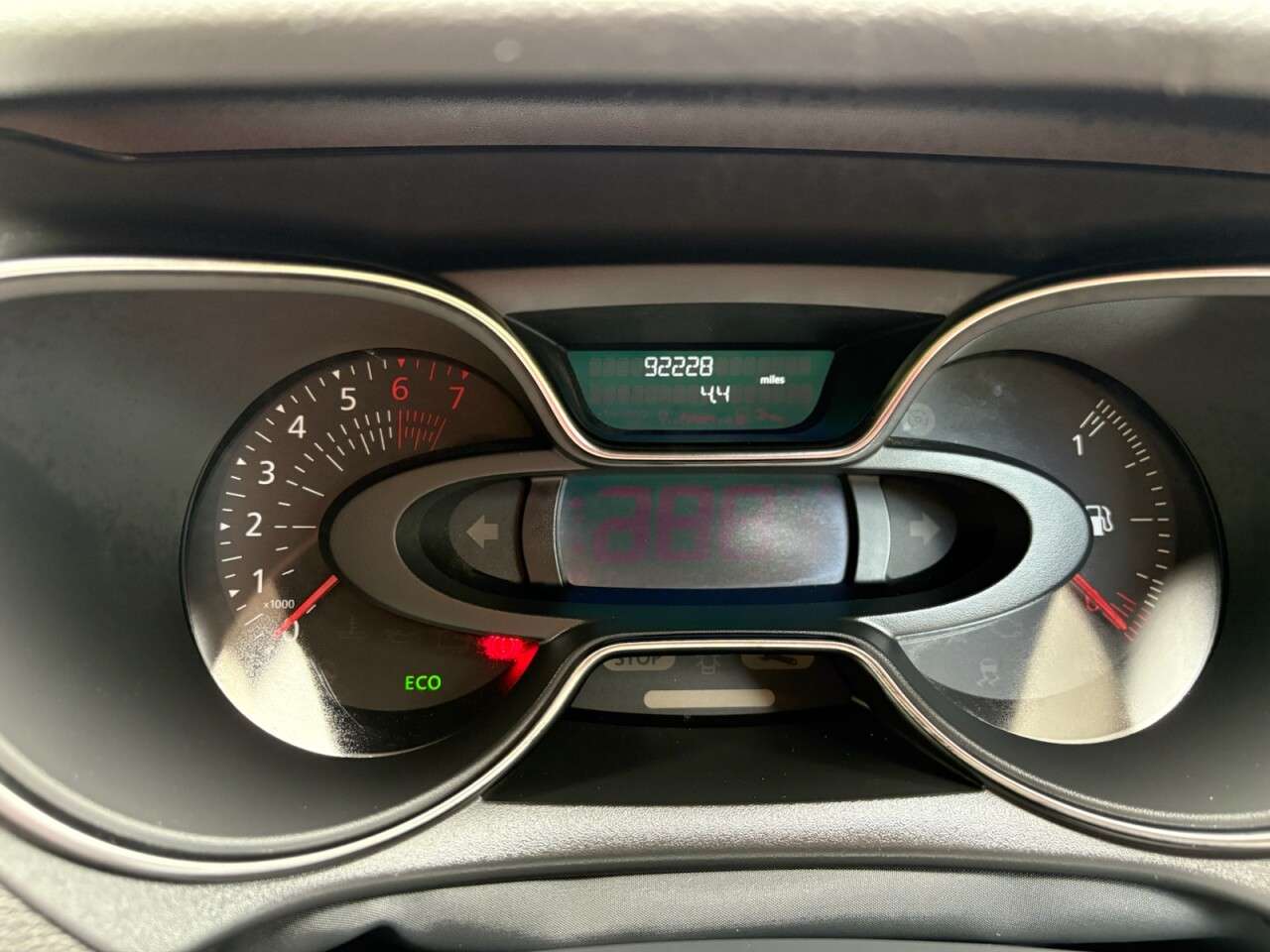 2017 RENAULT CAPTUR 2017 RENAULT CAPTUR