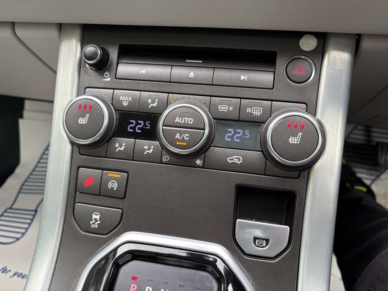 2014 LAND ROVER RANGE ROVER EVOQUE 2014 LAND ROVER RANGE ROVER EVOQUE